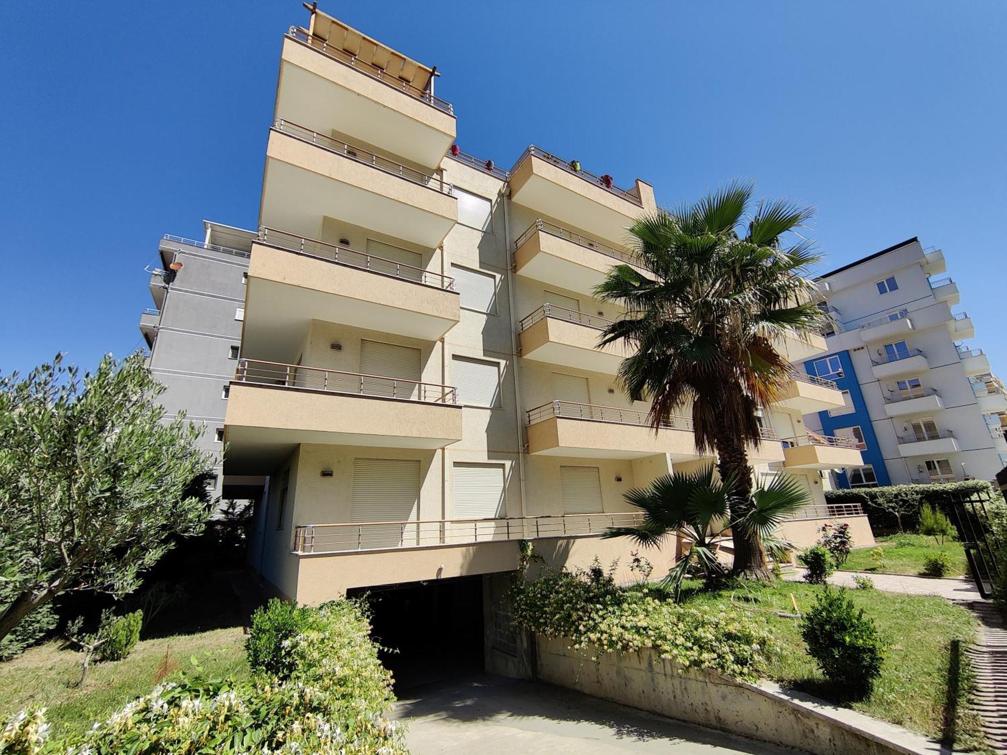 Bella'S Apartments Sakes Ngoại thất bức ảnh